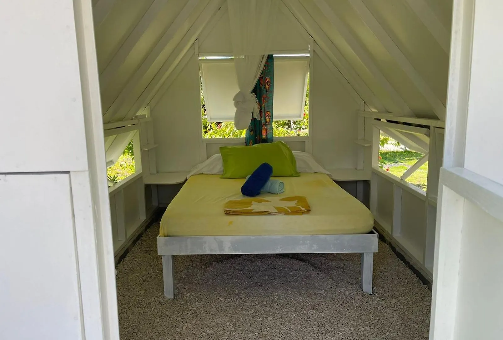 Alaroots Fakarava Hostel