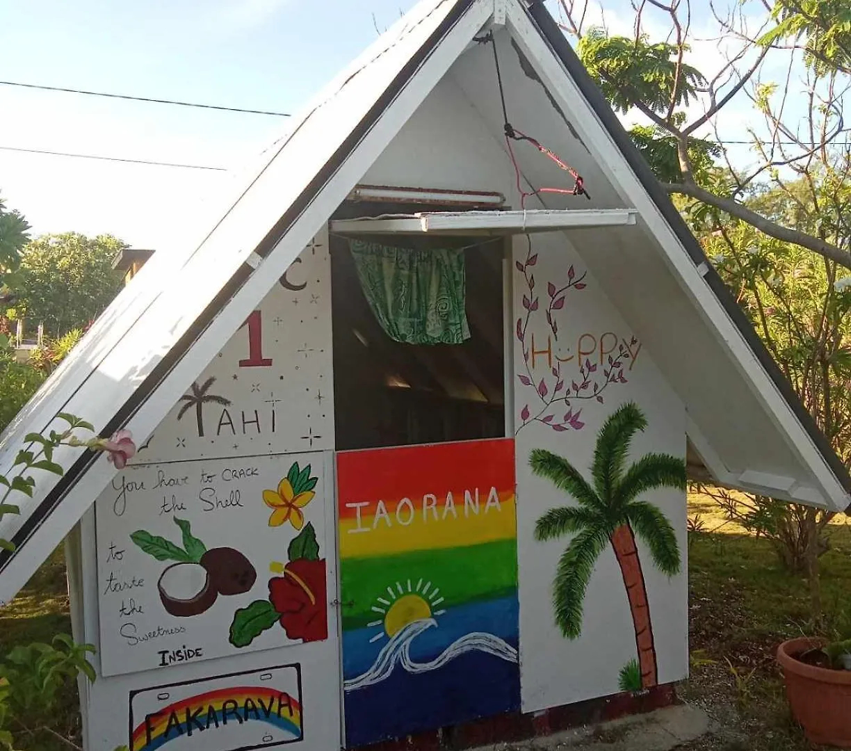 Alaroots Fakarava Hostel