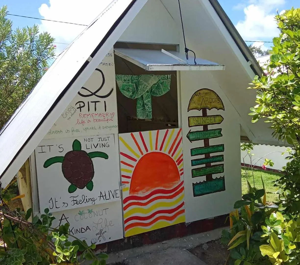 Alaroots Fakarava Hostel French Polynesia
